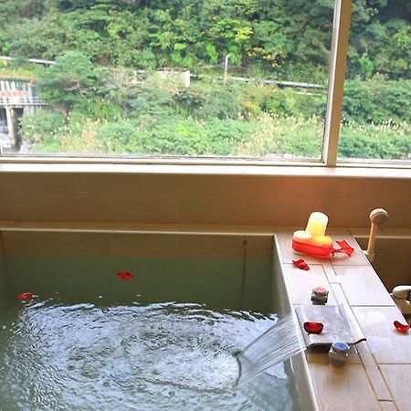 Yufuin Hot Spring Leilighet Wulai Eksteriør bilde